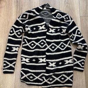 Roxy Black and Cream Patterned Cardigan